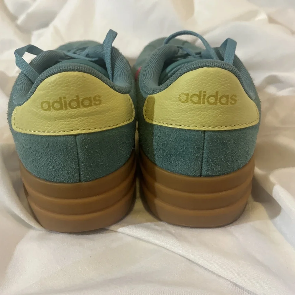 adidas VL Court Bold Shoes Womens 6 Colorful Suede Chunky Platform Sneaker
